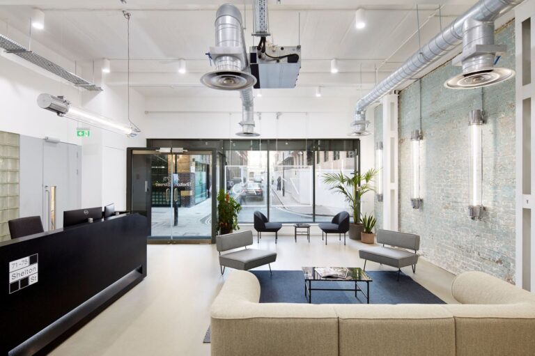 الصفحة الرئيسية reception 5 photo 6 large